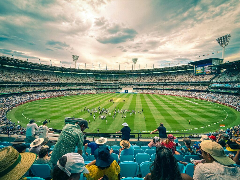 Post-WTC Twist: 2 Bowlers Crush Australia for 180 2 Bowlers Crush Australia for 180