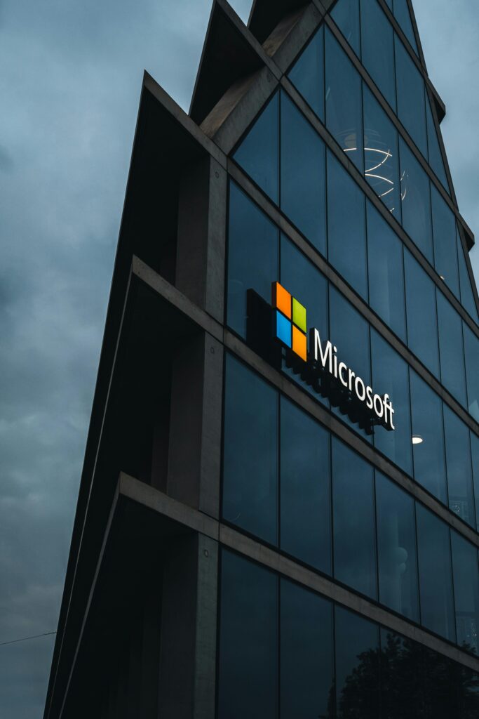 Microsoft Pulls Out of Pakistan: 25-Year Chapter Ends in Global Strategy Shift Microsoft Pulls Out of Pakistan